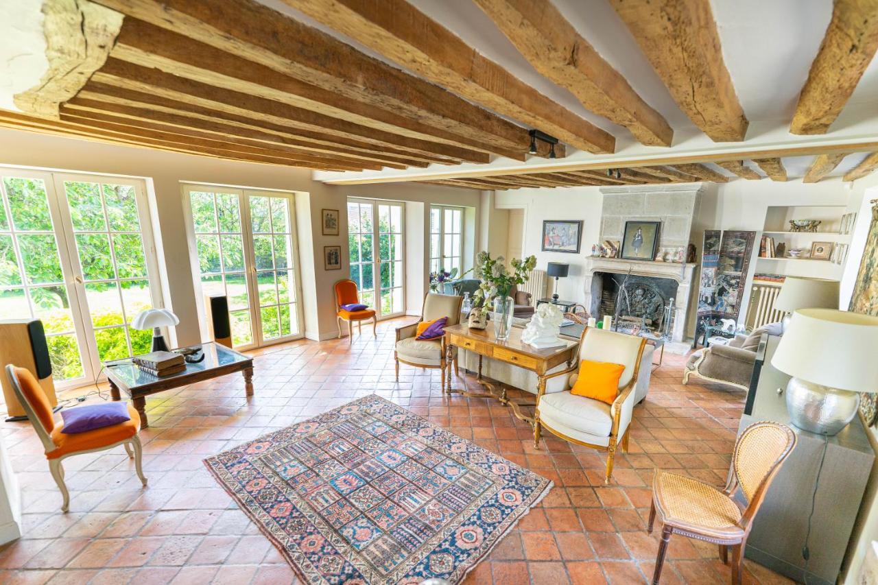 Le Clos Tellier Mareil-Marly Bagian luar foto