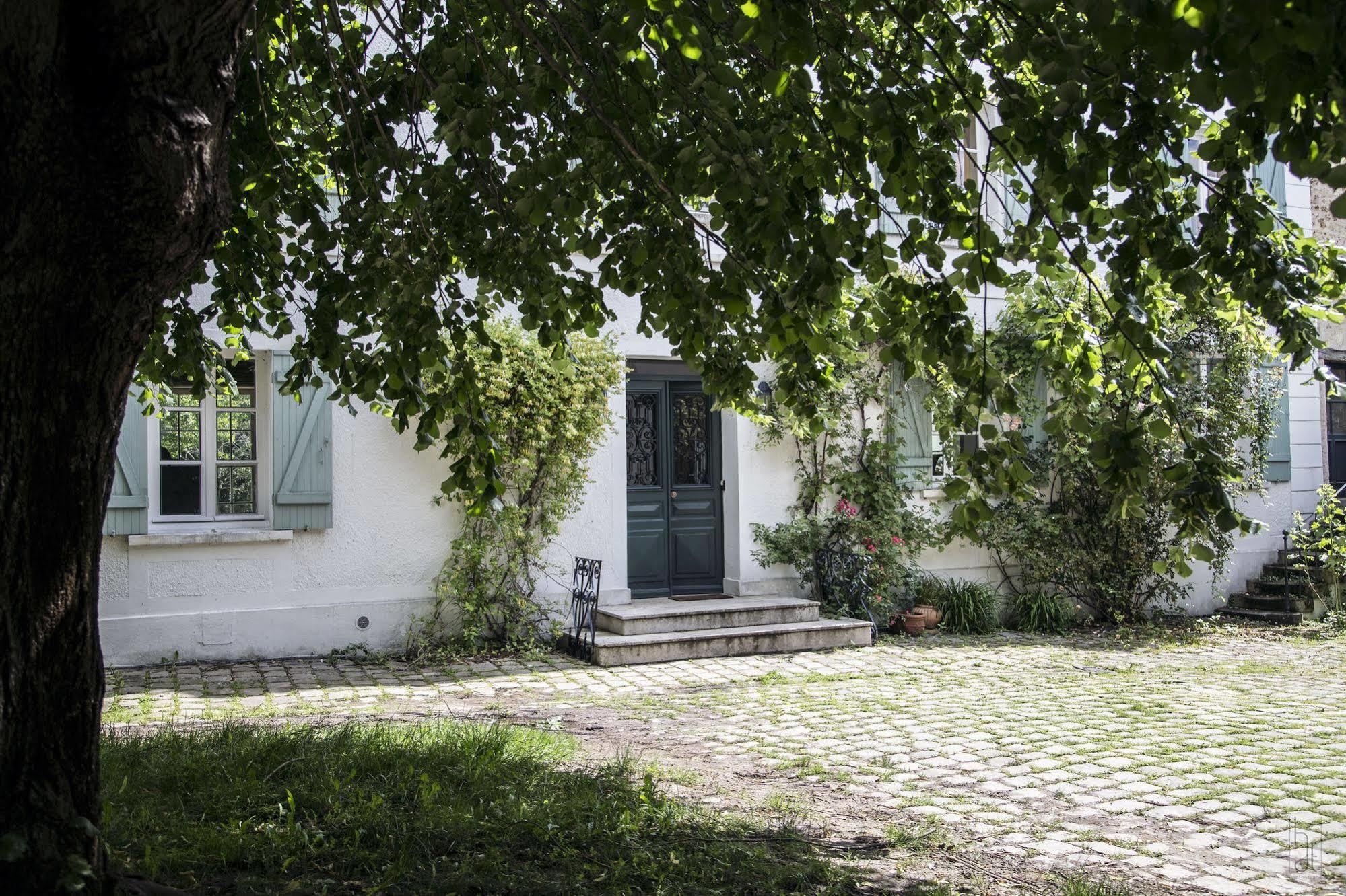 Le Clos Tellier Mareil-Marly Bagian luar foto